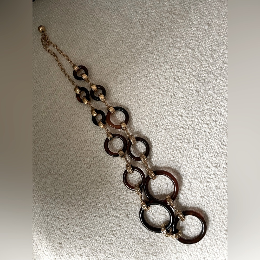 Kate Spade tortoiseshell necklace, with gold accents.